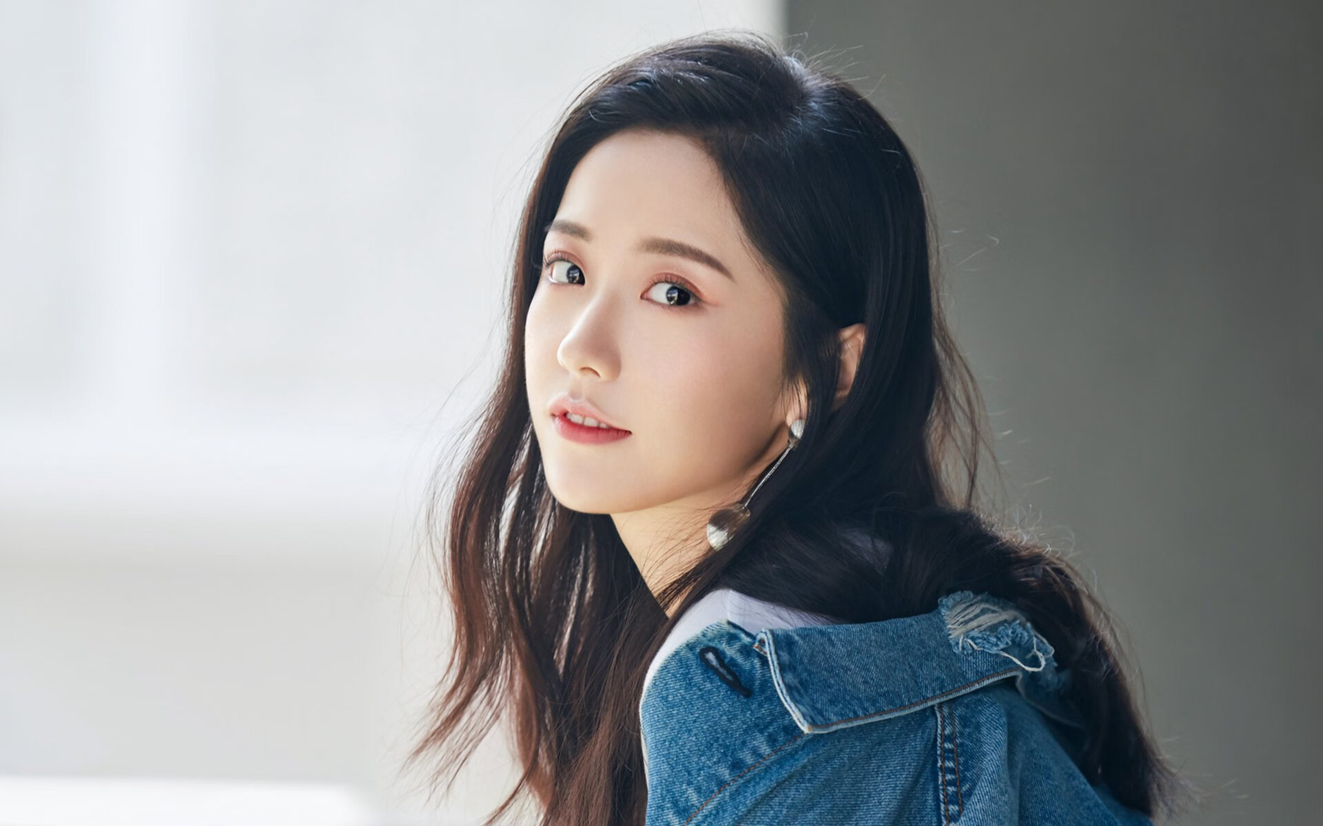 湖人战术创新，成功封锁对手核心人物，湖人的战术