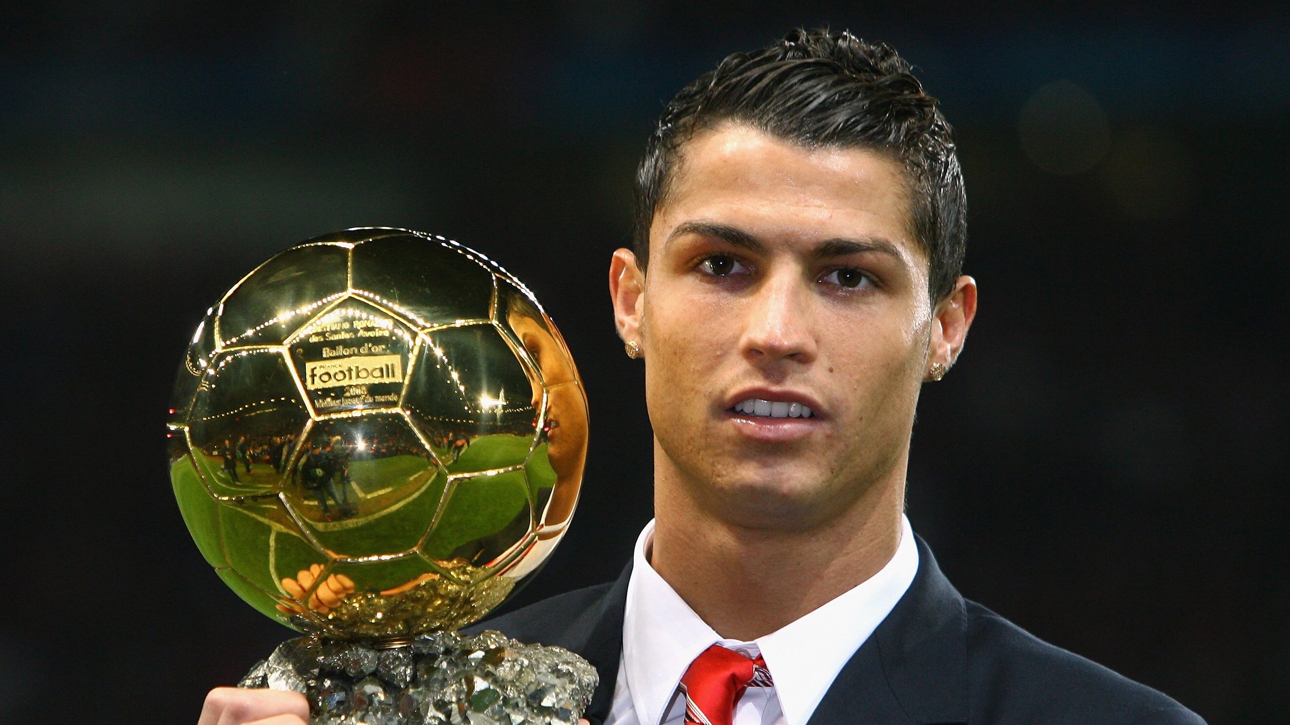 乐鱼体育官网入口-意大利评论员：塞内加尔足球风格在冰雪中更自由，塞内加尔足球怎么样